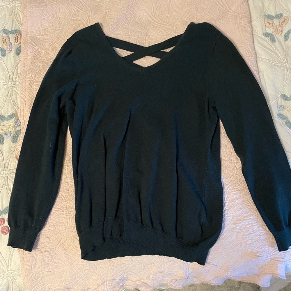 Long sleeve Love Ellie v neck sweater